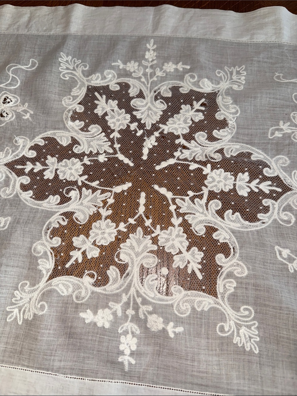 Antique table runner